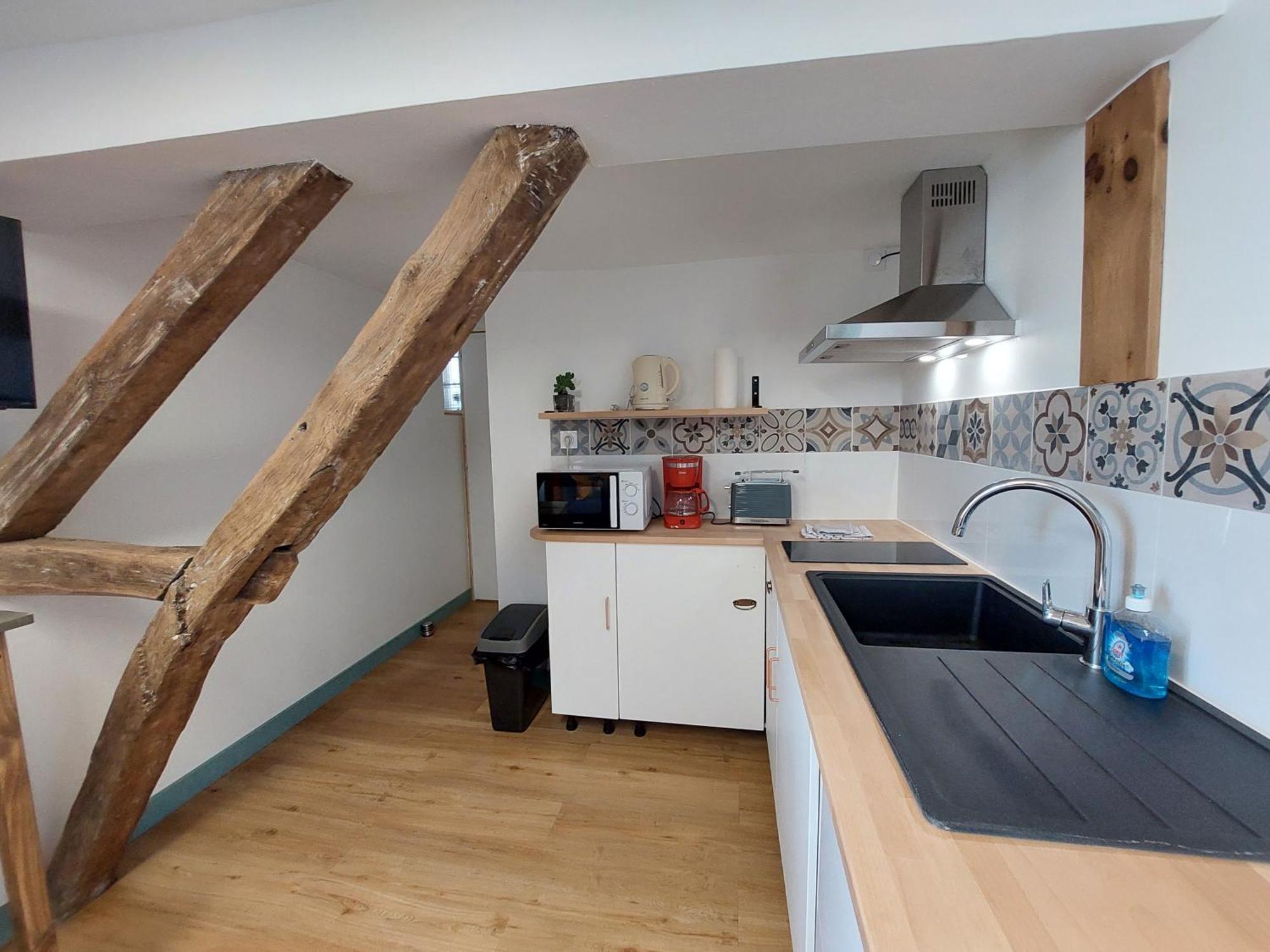 Kilometre 99 Aparthotel Pont-Sur-Yonne Buitenkant foto